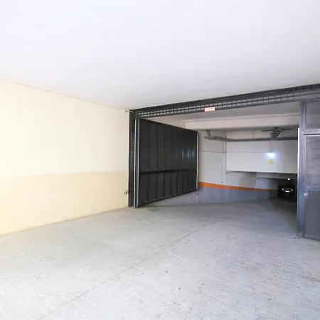 Town Lamarea شقة إِستيبونا